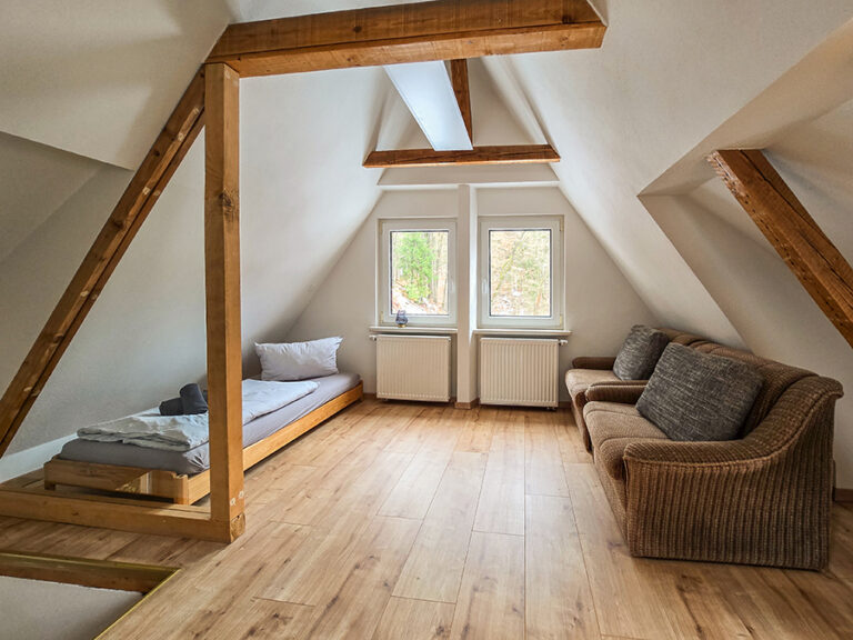 Wohnung Amsel - Dachgeschoss mit 2 Einzelbetten und Bad